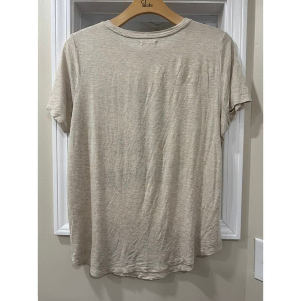 Maurice's Tshirt - Picture 3 of 3